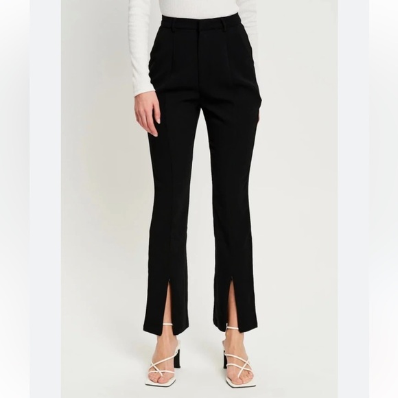 NWT H&M Black Split Hem Size 2 - Picture 1 of 12